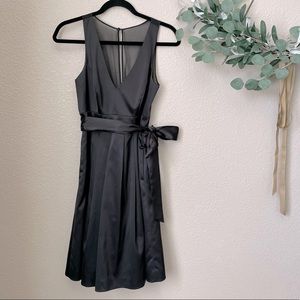 White House Black Market LBD